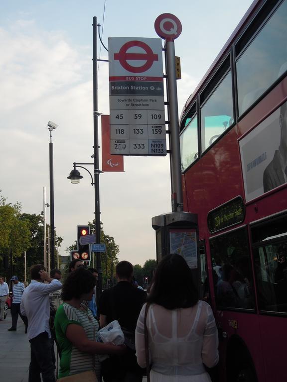 Holmewood Homestay London Eksteriør billede