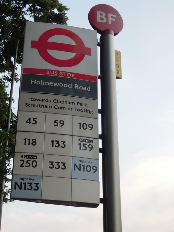 Holmewood Homestay London Værelse billede