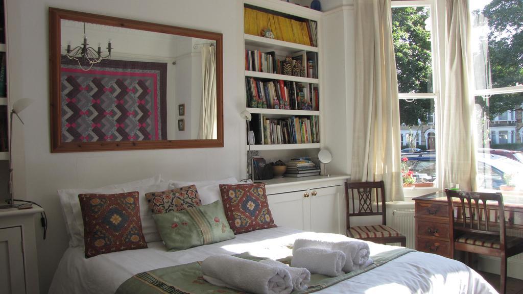 Holmewood Homestay London Værelse billede