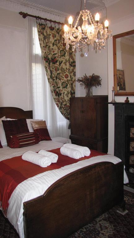 Holmewood Homestay London Eksteriør billede